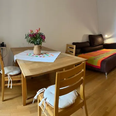 Urban Apartement, Internet, Veranda, Zentrum Apartment